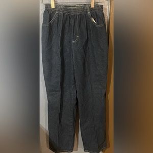 Woman’s 10p elastic chic pull on jeans